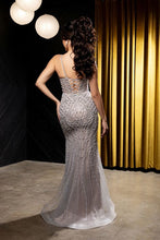Load image into Gallery viewer, May Queen RQ8229
