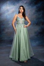 Load image into Gallery viewer, May Queen MQ2212
