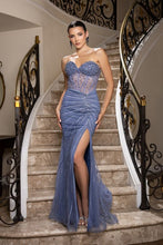 Load image into Gallery viewer, May Queen RQ8216
