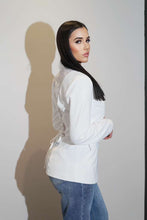 Load image into Gallery viewer, Anne Lace Blazer
