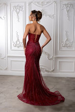 Load image into Gallery viewer, May Queen RQ8216
