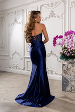 Load image into Gallery viewer, May Queen MQ2230
