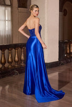 Load image into Gallery viewer, Cinderella divine J887
