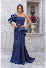 Load image into Gallery viewer, Terani Couture 242E3117
