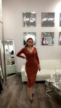 Load image into Gallery viewer, Maryan L/S Knit Midi Dress - Coqnac
