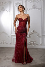 Load image into Gallery viewer, May Queen RQ8216
