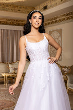 Load image into Gallery viewer, May Queen RQ8273
