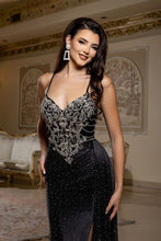 Load image into Gallery viewer, May Queen RQ8244
