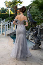 Load image into Gallery viewer, May Queen RQ8233
