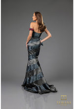Load image into Gallery viewer, Terani Couture

