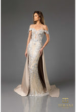 Load image into Gallery viewer, Terani Couture 251E3233
