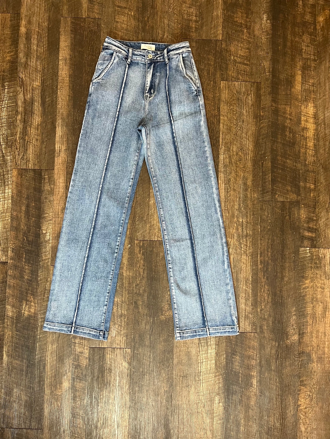 LC Mid Rise Straight Leg Jeans