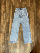 Load image into Gallery viewer, LC Mid Rise Straight Leg Jeans
