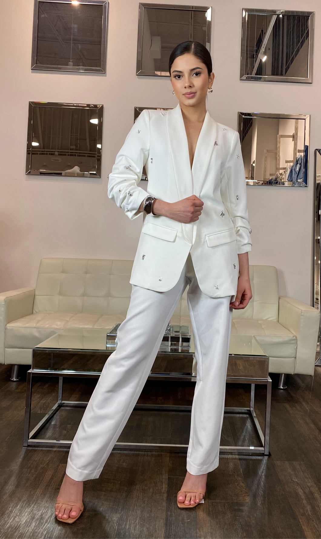 Alana Embellished 3/4 Sleeve Blazer- White