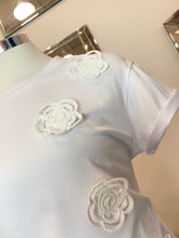 Load image into Gallery viewer, 3D Floral T-Shirt- White
