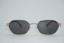 Load image into Gallery viewer, Sunglasses
