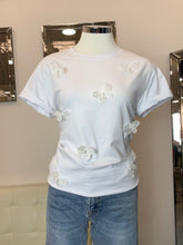 Load image into Gallery viewer, Dimensional Butterfly t-Shirt- White
