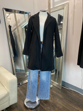 Load image into Gallery viewer, Eli Basic Collar Coat Black
