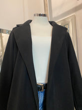Load image into Gallery viewer, Eli Basic Collar Coat Black
