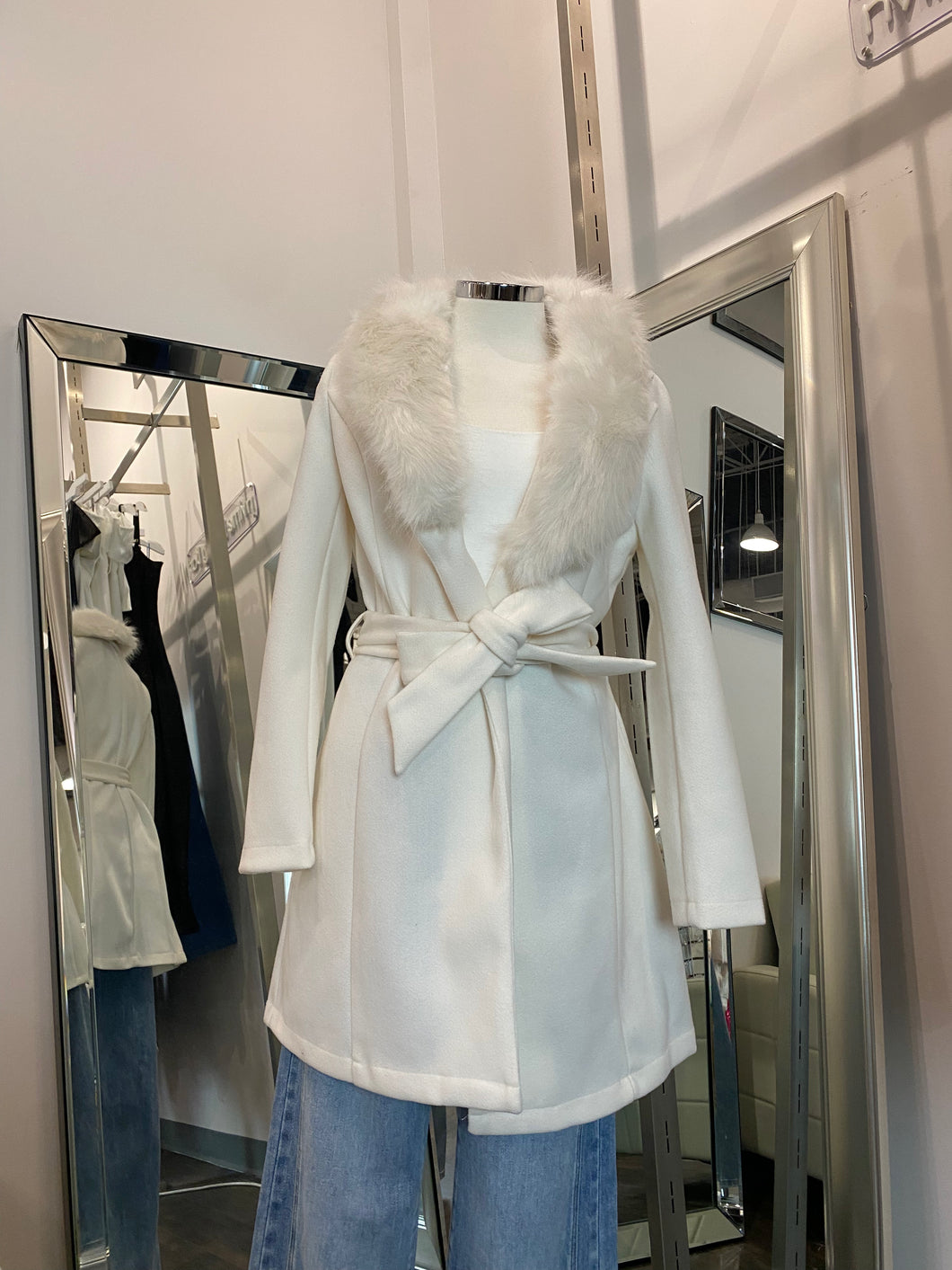 Anne Fur Collar Belted Coat