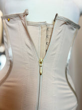 Load image into Gallery viewer, Ultra Contour Waist trainer
