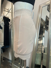 Load image into Gallery viewer, Contour Lift Shorts
