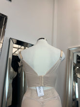 Load image into Gallery viewer, Define Bra
