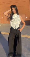 Load image into Gallery viewer, Sophia Big Flower Blouse
