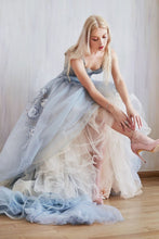 Load image into Gallery viewer, Andrea &amp; Leo A0893
