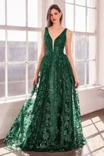 Load image into Gallery viewer, Cinderella Divine T606
