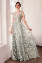 Load image into Gallery viewer, Cinderella Divine T606
