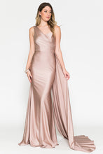 Load image into Gallery viewer, Amelia Couture 387
