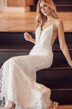 Load image into Gallery viewer, Juliet Collection 272
