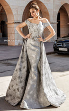 Load image into Gallery viewer, MnM Couture F00590
