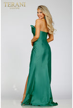Load image into Gallery viewer, Terani Couture-231P0180
