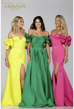 Load image into Gallery viewer, Terani Couture-231P0181

