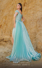Load image into Gallery viewer, MNM Couture 2743
