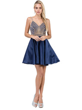 Load image into Gallery viewer, Dancing Queen 3009
