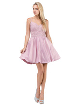 Load image into Gallery viewer, Dancing Queen 3037
