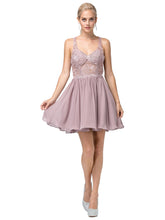 Load image into Gallery viewer, Dancing Queen 3044
