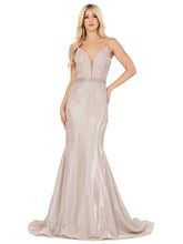 Load image into Gallery viewer, Dancing Queen 4081
