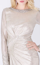 Load image into Gallery viewer, MnM Couture F2979
