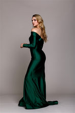 Load image into Gallery viewer, Amelia Couture 380
