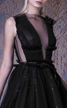 Load image into Gallery viewer, MNM Couture G1053
