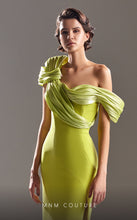 Load image into Gallery viewer, MNM Couture G1518
