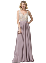 Load image into Gallery viewer, Dancing Queen 2569
