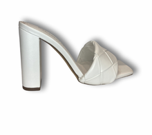 Load image into Gallery viewer, Woven White Square Toe Heel

