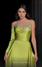 Load image into Gallery viewer, MNM Couture K3985
