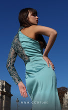 Load image into Gallery viewer, MNM Couture K4017
