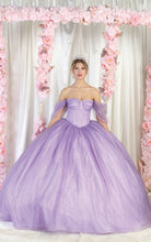 Load image into Gallery viewer, May Queen LK209
